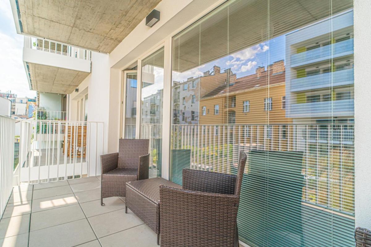 Apartment Karel With Garage Parking Prague Exterior photo