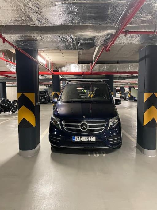 Apartment Karel With Garage Parking Prague Exterior photo