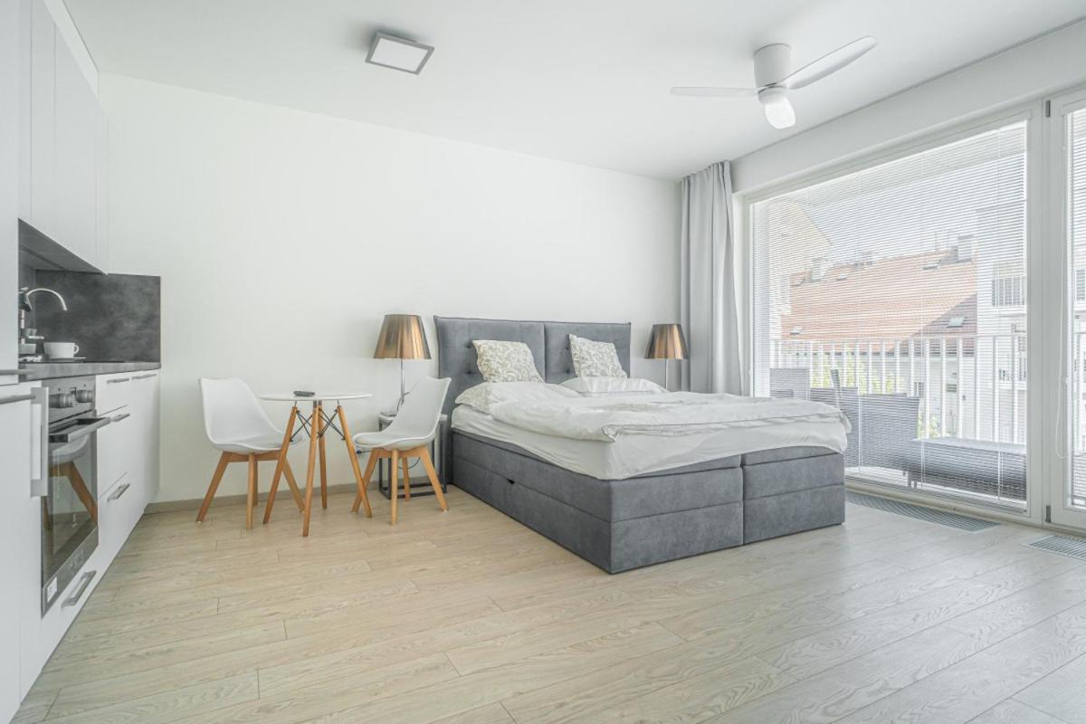 Apartment Karel With Garage Parking Prague Exterior photo